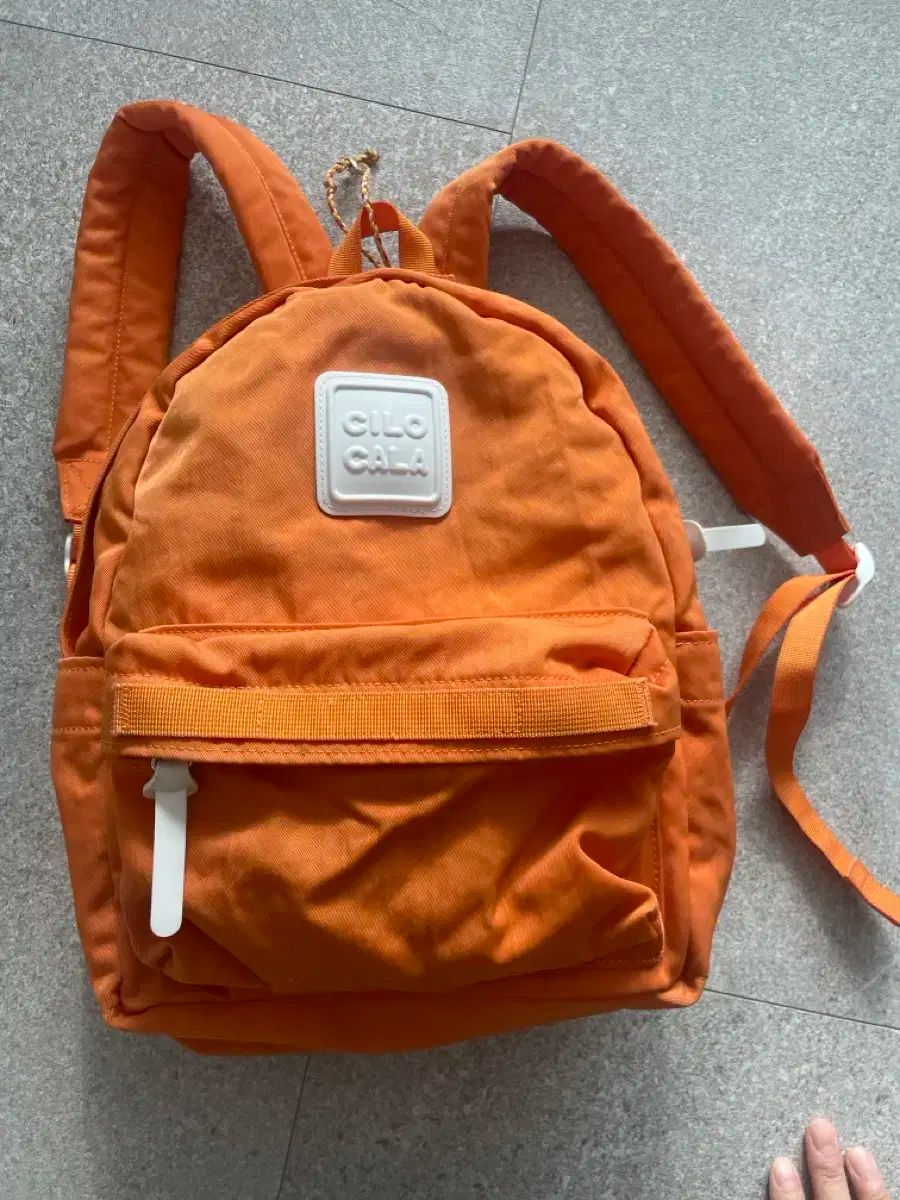 シロKARA オレンジ バックパック m PLUS 小学遠足バッグ