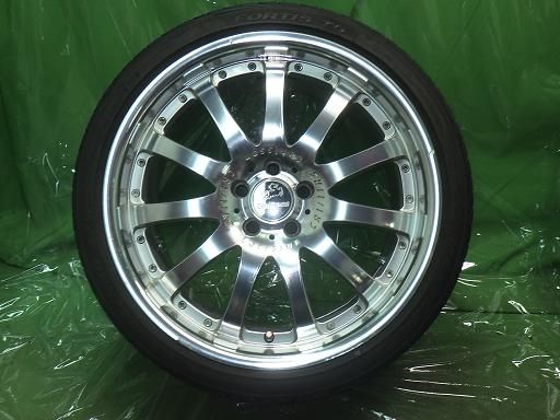 MAXTREK カールソン 1 11 RS 20インチ マックストレック FORTIS T 5