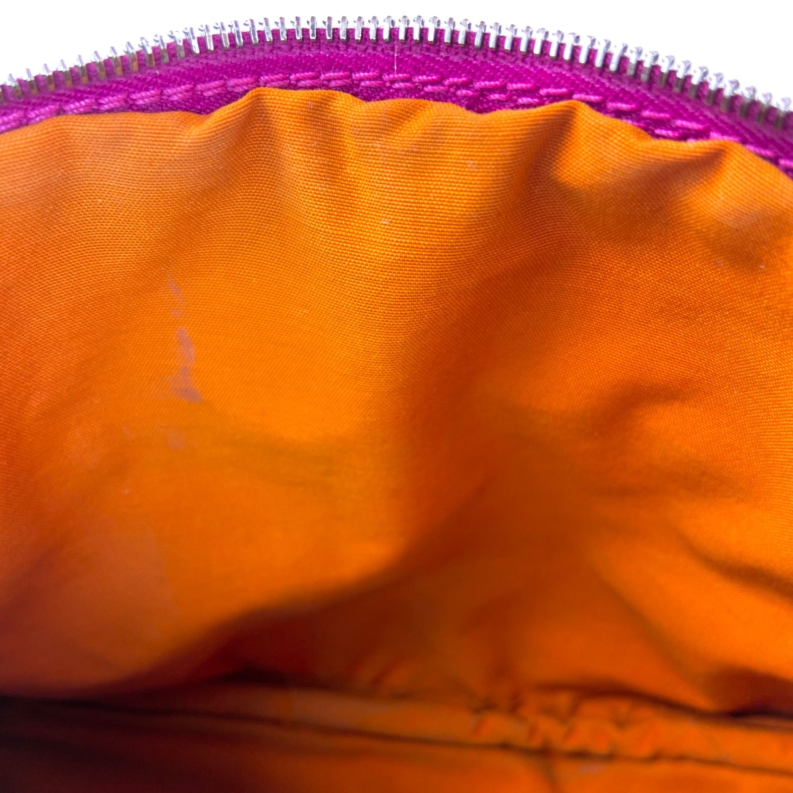 キャンバス ピンク