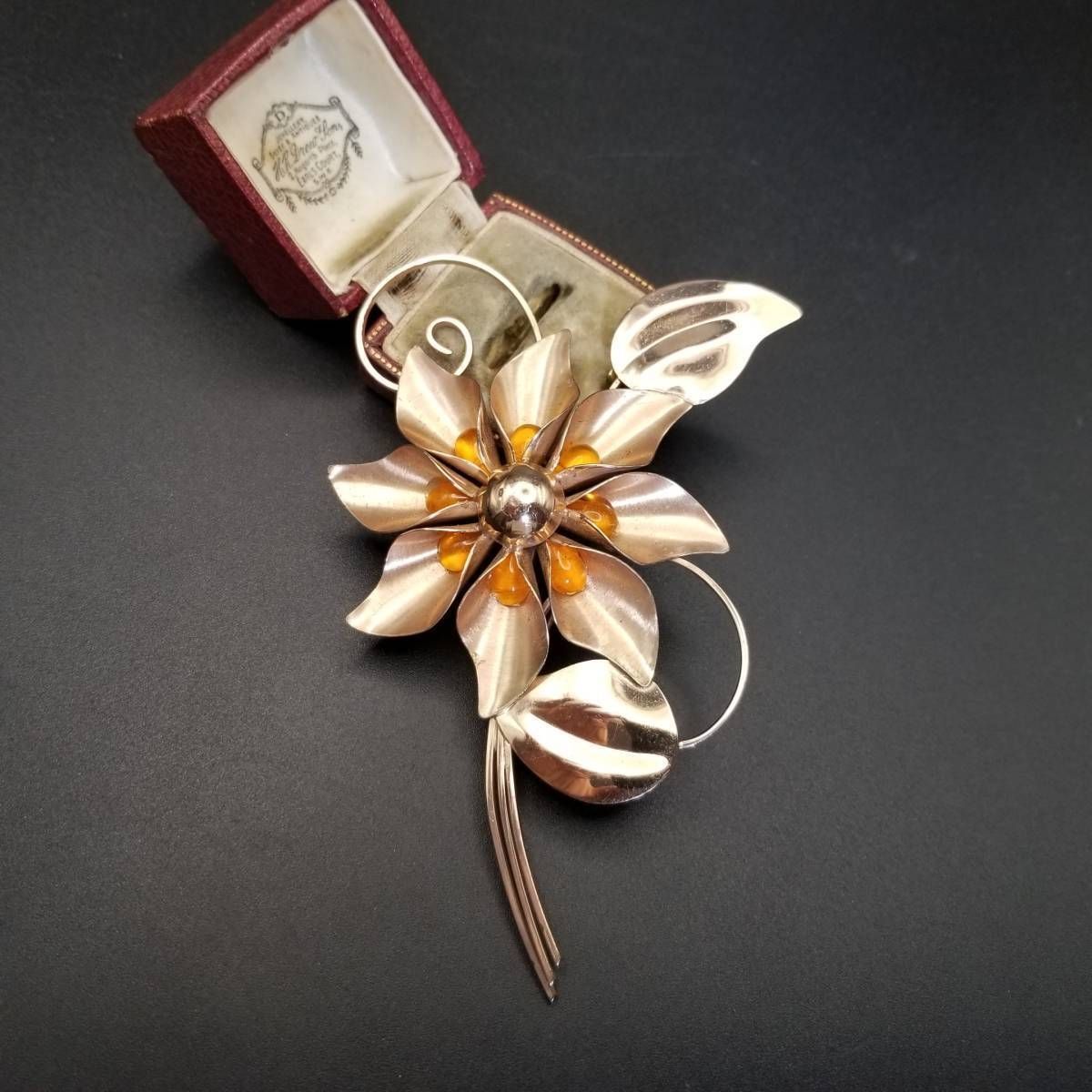 1940年代 TRUART ヴェルメイユ アンバーガラス ビッグシルエット