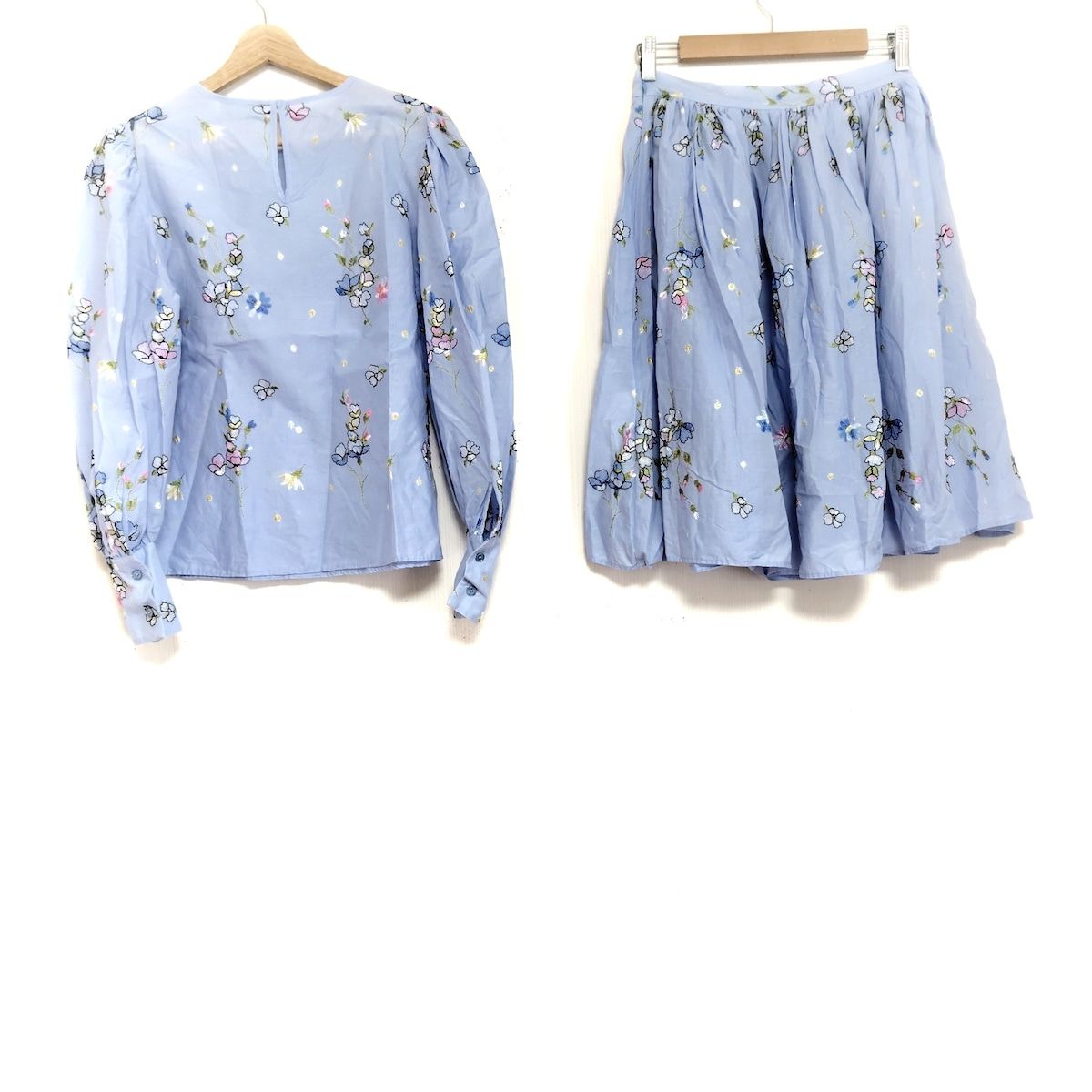 Blumarine ブルマリン　スカート BLUGiRL BLUMARINE(ブルーガールブルマリン) スカートセットアップ