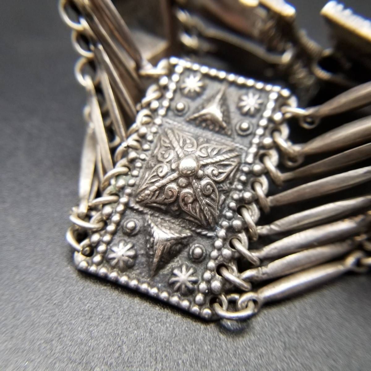 メキシコ シルバー エスニック トライバル柄 彫刻 8連 ヴィンテージ