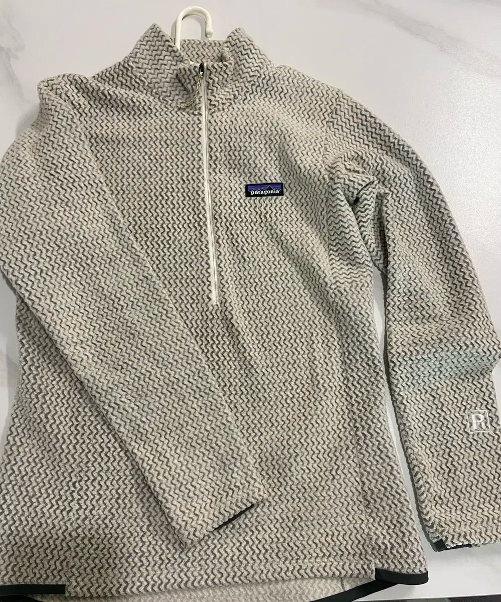 パタゴニア R 1 レディース ハーフジップ