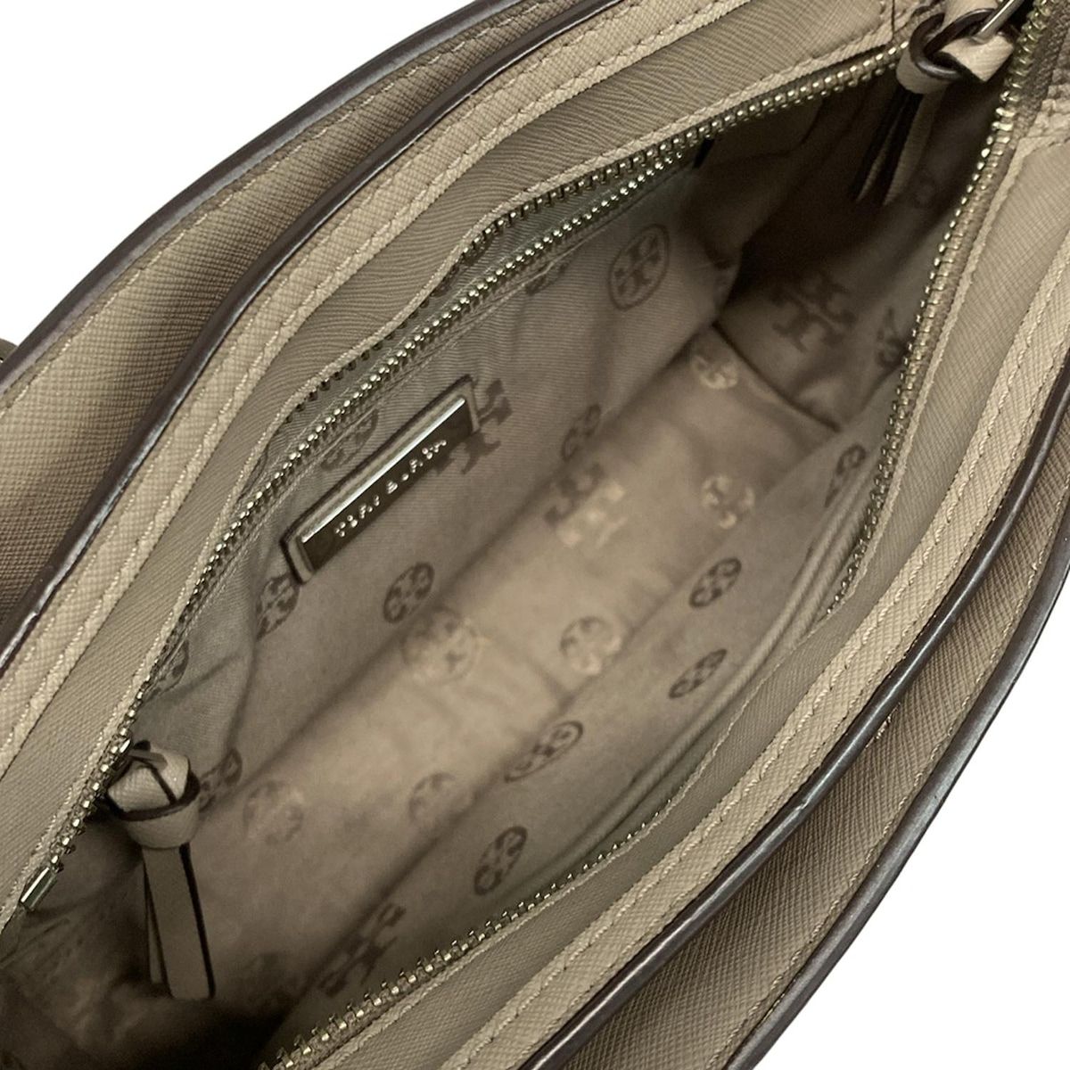 TORY BURCH(トリーバーチ) ハンドバッグ - 2024 ダークグレー レザー 