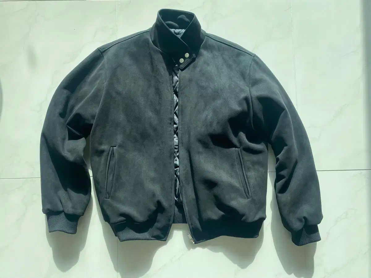 バラクータ st スウェード ブルゾン - メルカリ