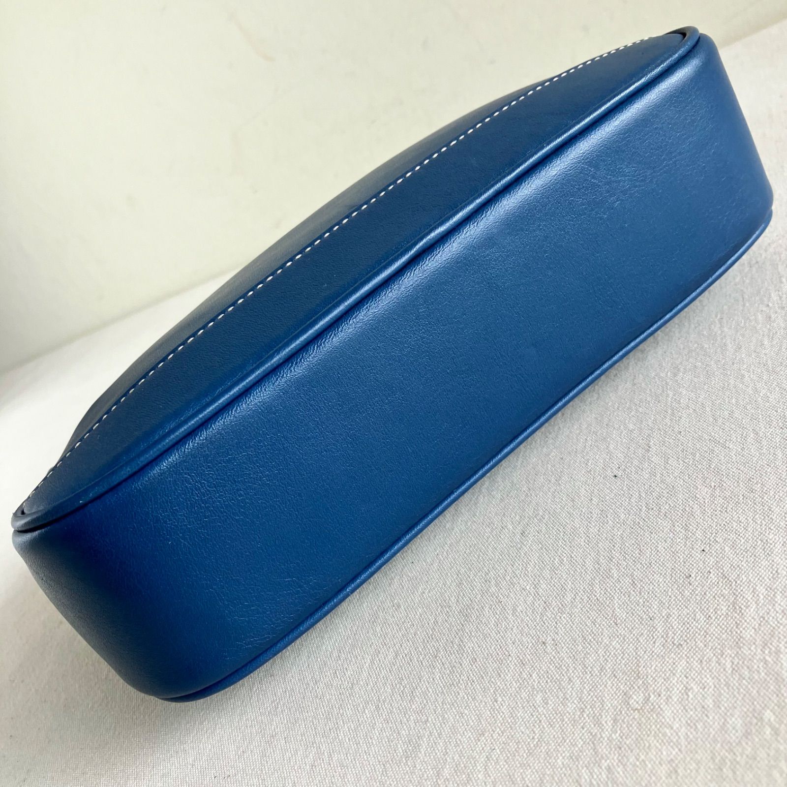 Vintage y2k Coach Hamptons Demi Baguette Shoulder Bag Blue Leather 