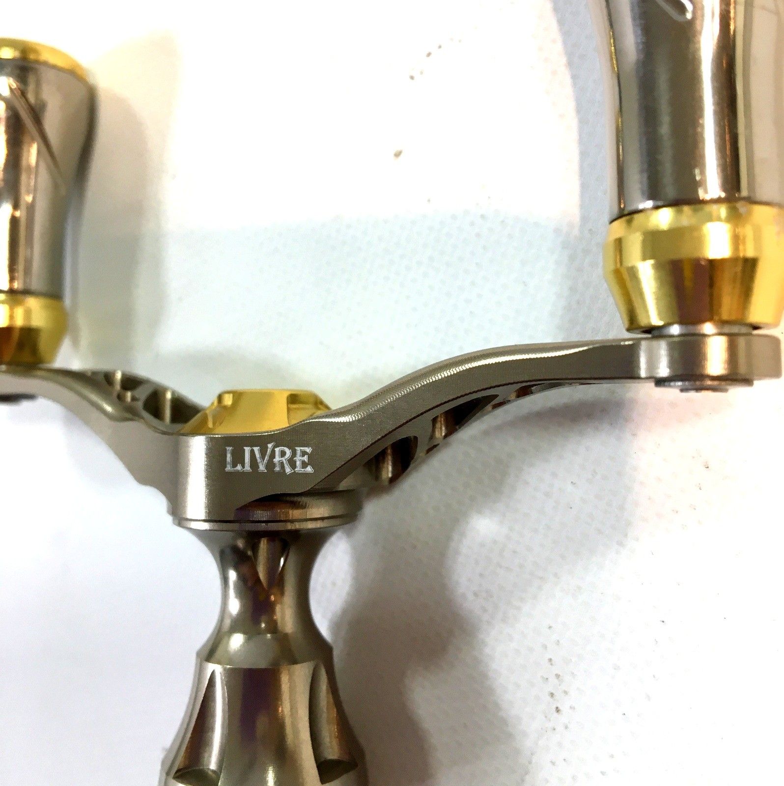 LIVRE リブレ ダブルハンドル ダイワ スピニングリールパーツ リール