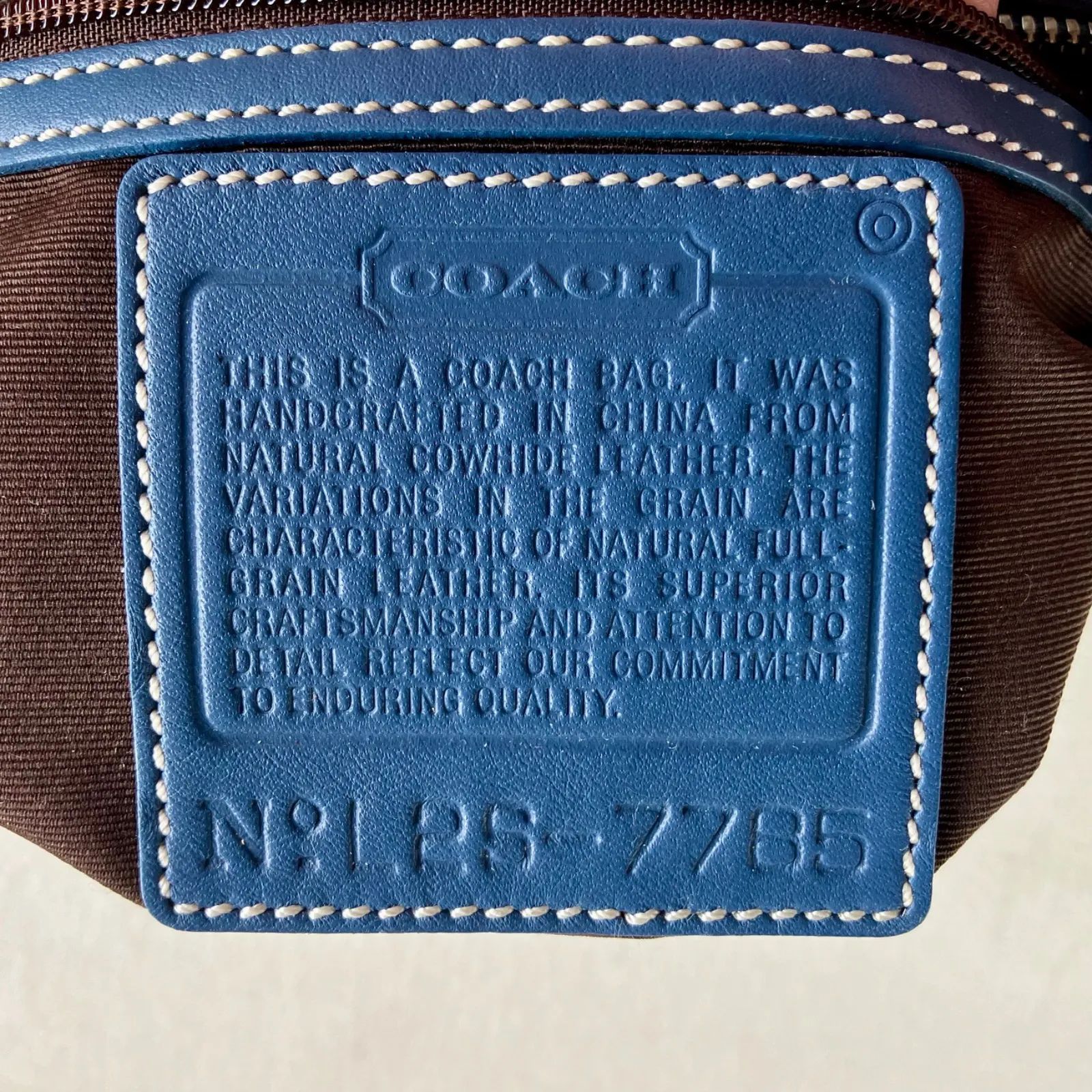 Vintage y2k Coach Hamptons Demi Baguette Shoulder Bag Blue Leather 