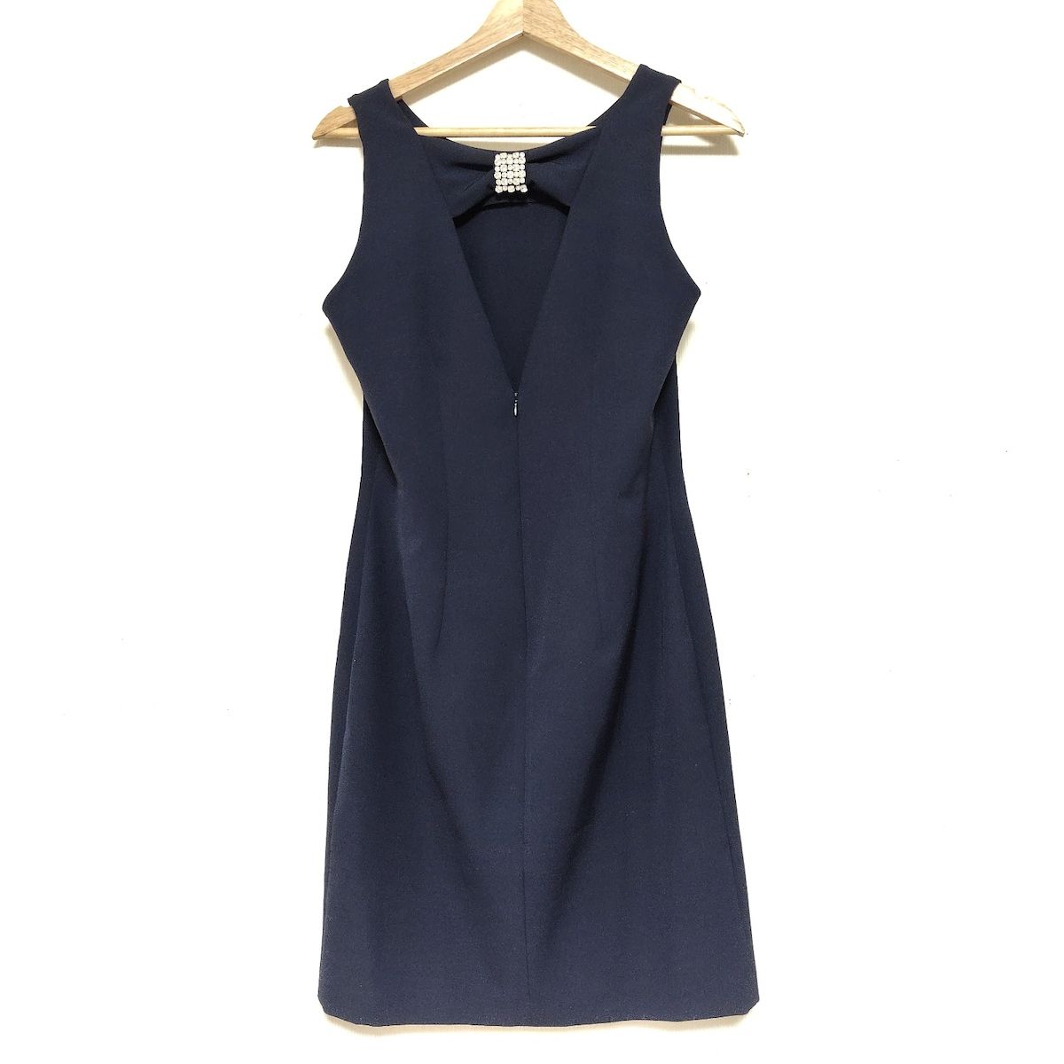 大きいサイズ꧁新 品꧂Blumarine ブルマリンノースリーブワンピース　42 大きいサイズ꧁新 品꧂Blumarine ブルマリンノースリーブワンピース42