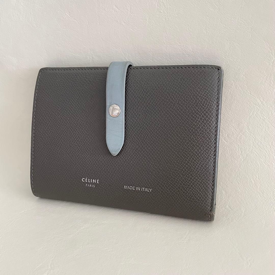 セリーヌ 二つ折り財布 ミディアムウォレット ストラップ グレー バイ