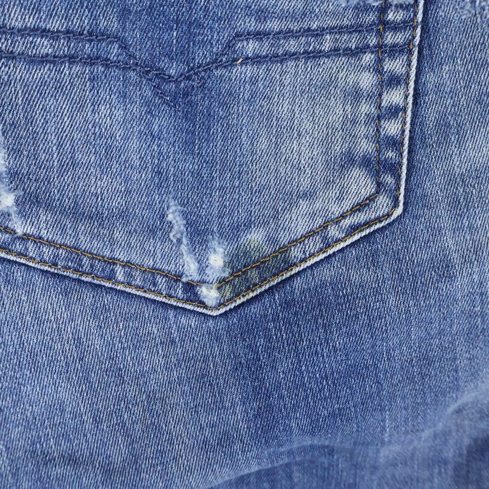 DIESEL (ディーゼル) THOMMER-T イタリア製 ダメージ加工 ジップフライ