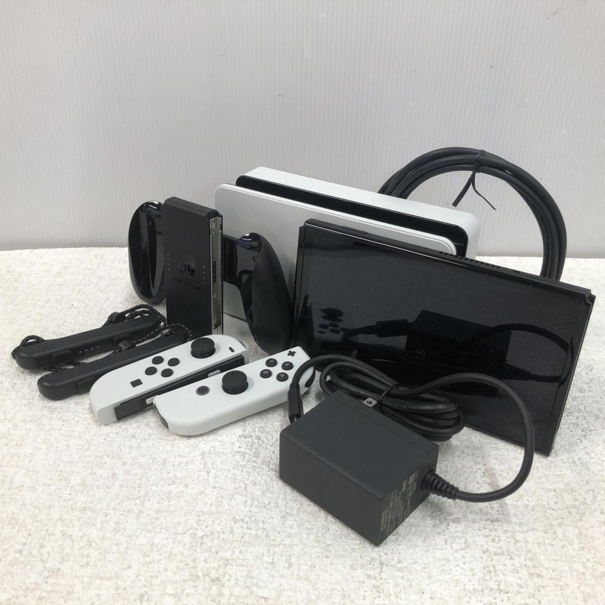 ゲーム機 Nintendo 任天堂 Switch 有機ELモデル 本体 ホワイト HEG S KAAAA 相