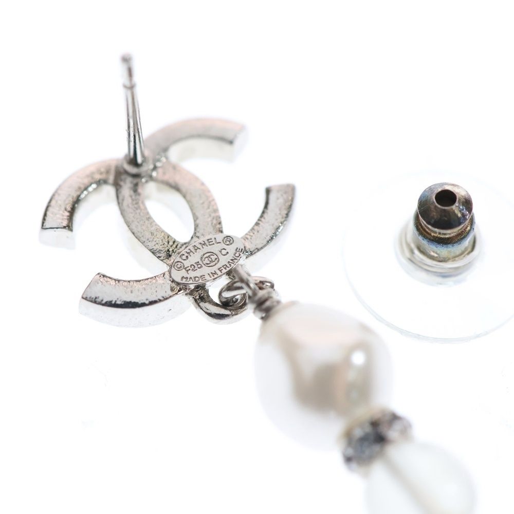 ★美品★ 希少　シャネルCHANEL ロングピアス　ココマーク　パール　ストーン CHANEL (シャネル) ココマーク ラインストーン パール ロングスイング