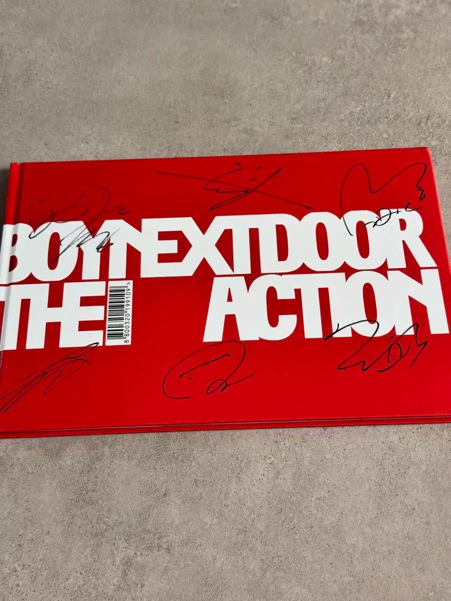 BOYNEXTDOOR ボイネク ハリーウッド アクション ディ 액션 サイン入り アルバム