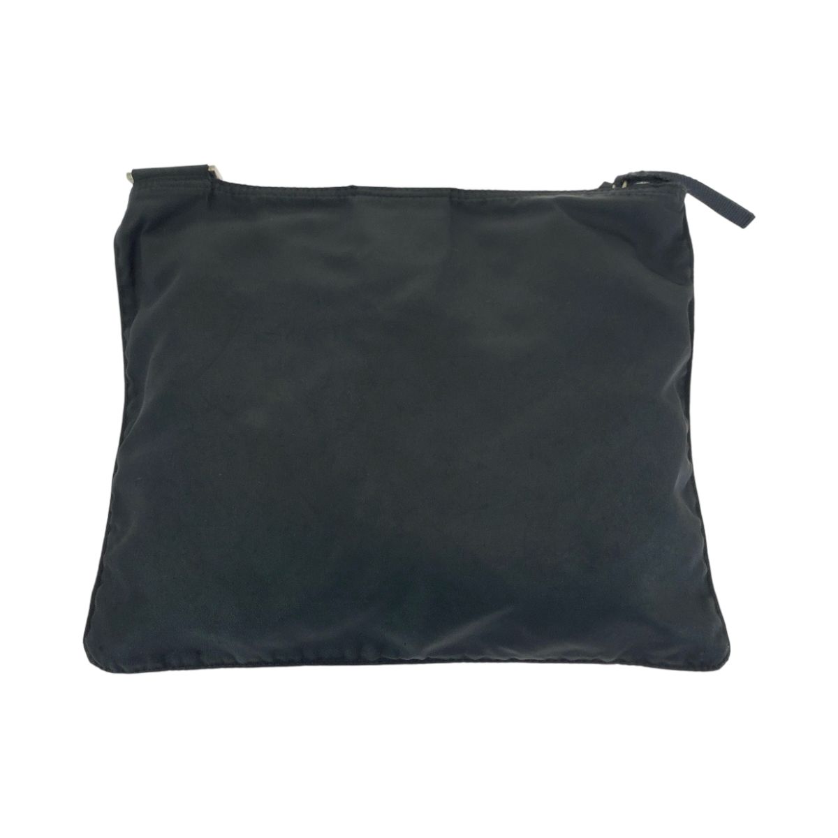 PRADA プラダ テスート 三角ロゴプレート ブラック 黒 シルバー金具