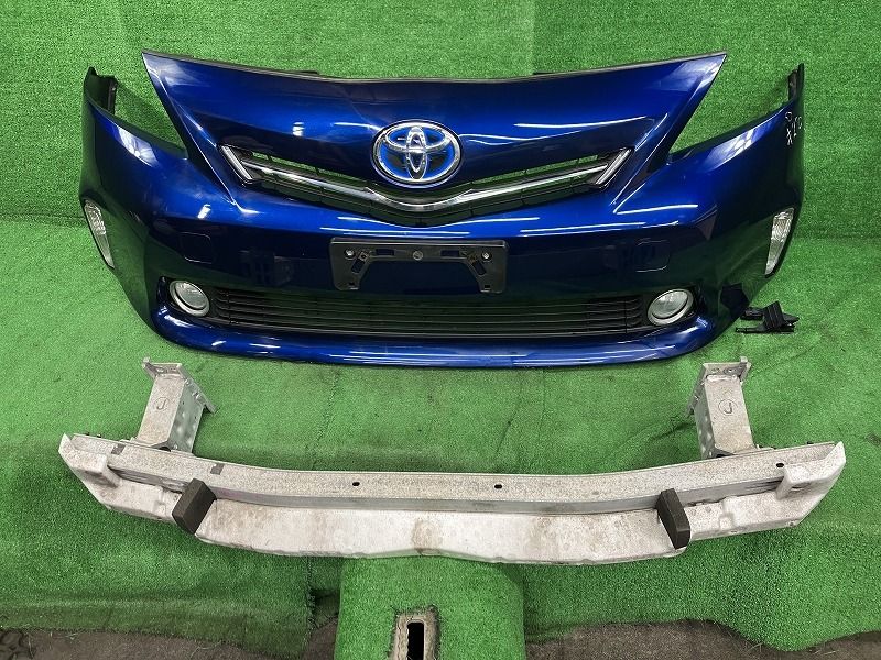 ZVW40 プリウスα フロントバンパー 2013年モデル