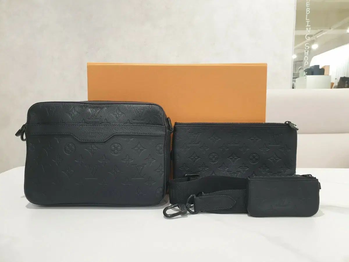 ルイヴィトン トリオリシャドウ メッセンジャーバッグ アンブラント M 46602