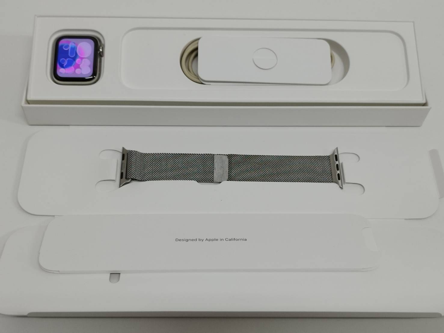 Apple Watch Series 6 GPS セルラー 40 mm A 2375 シルバーステンレス M 0 DV 3 J