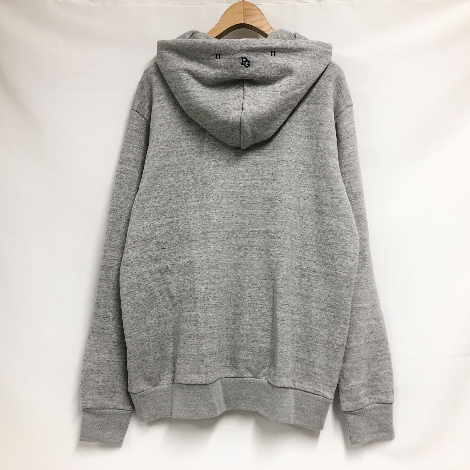 PEARLY GATES パーカー グレー　【新品未使用】本日限り¥10500 新品未使用 PEARLY GATES（パーリーゲイツ） 吊り裏毛フルジップ