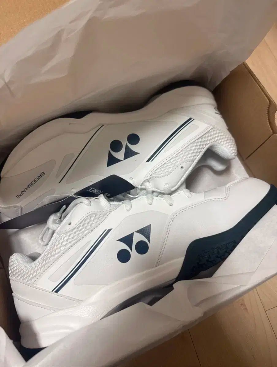 YONEX ヨネックス SHB 65 X 4 EX バドミントンシューズ 270 mm