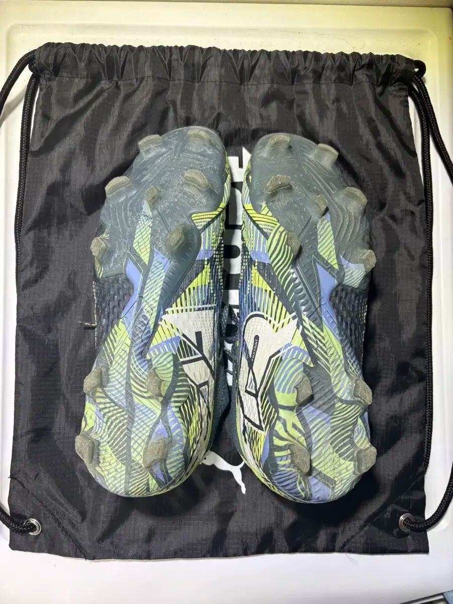 プーマ Hello Future 7 FG 265 フットサルシューズ シューズ サッカー フットサル