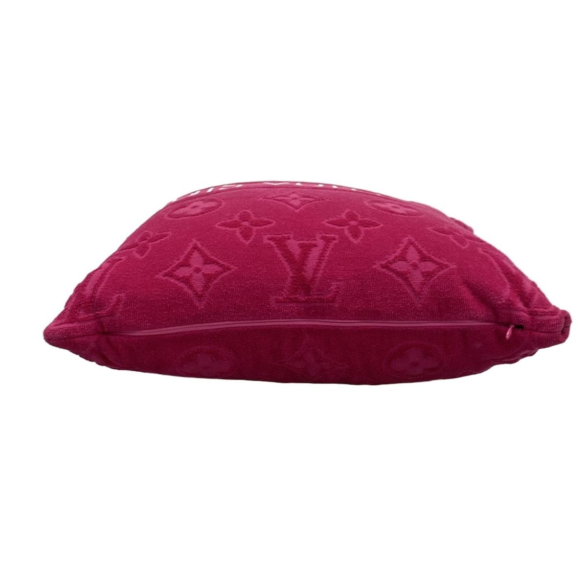 LOUIS VUITTON(ルイヴィトン) 小物 クッサンLVバケーション クッション