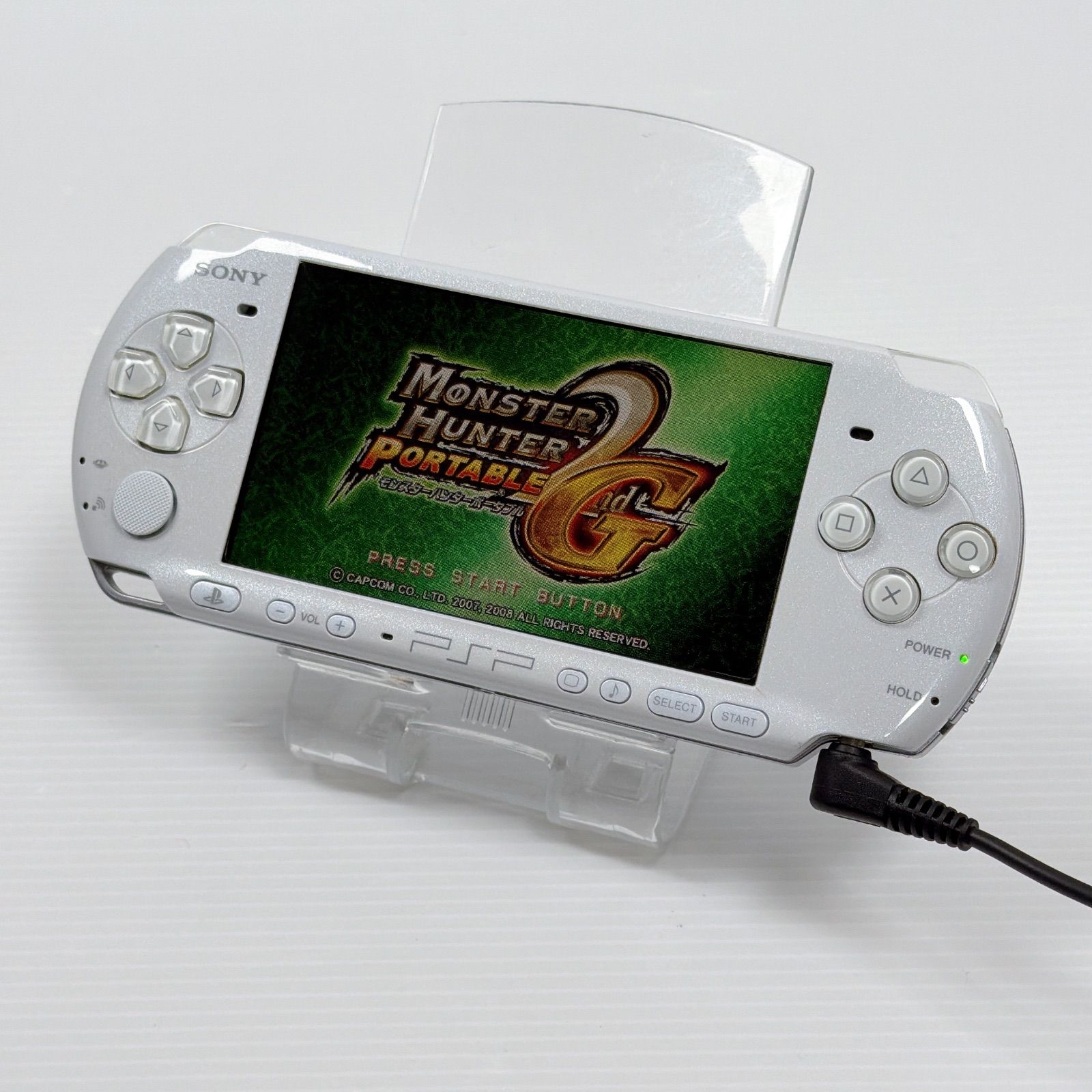 美品 PSP 3000 パールホワイト 動作確認済み FW6.35 ソニー