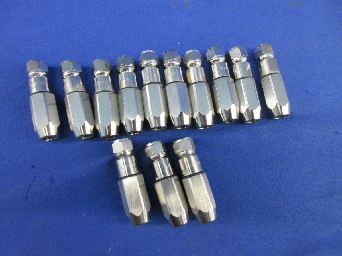 neon park betty duck (特価!!RARE直筆サインポスター) neon park betty duck (特価!!RARE直筆サインポスター) 小売