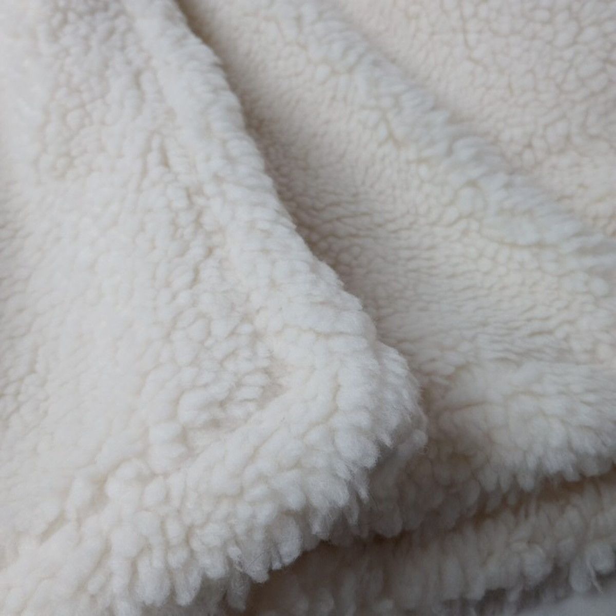 BIRTHDAY BASH バースデーバッシュ MEDAL BUTTON BUTTERFLY BOA メタル