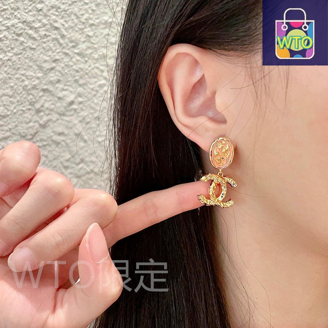 今日特推】Chanel ヴィンテージ アルファベット ピアス 送料無料