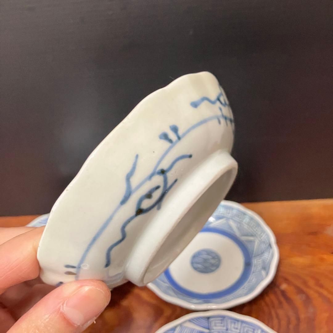 染付幾何学小皿 4客 江戸後期〜明治ごろかと 手描 陶芸 骨董 レトロ