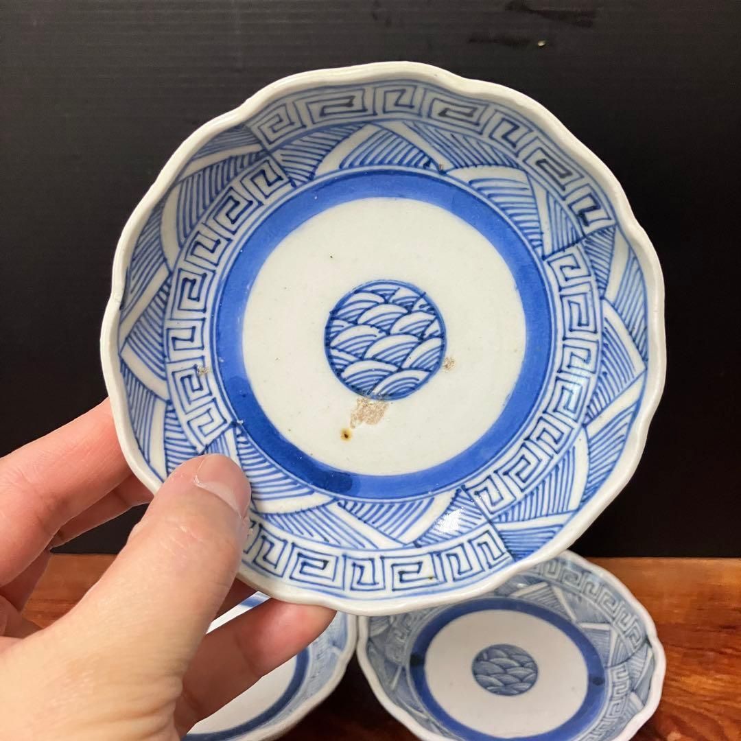 染付幾何学小皿 4客 江戸後期〜明治ごろかと 手描 陶芸 骨董 レトロ