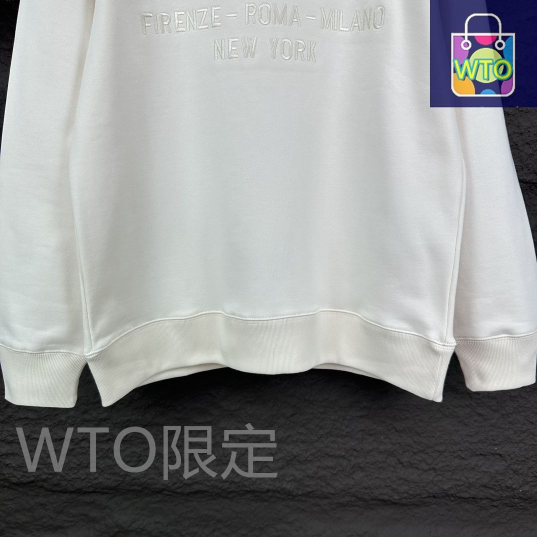 GUCCI ロゴ入り ホワイト スウェット GUCCI ロゴ刺繍 クルーネックスウェット [本日特価|新品未使用品]-WT0