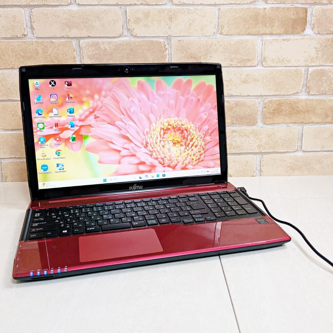 オフィス付・メモリ16/新品SSD☆初心者OK！Win11ノートパソコン☆S88