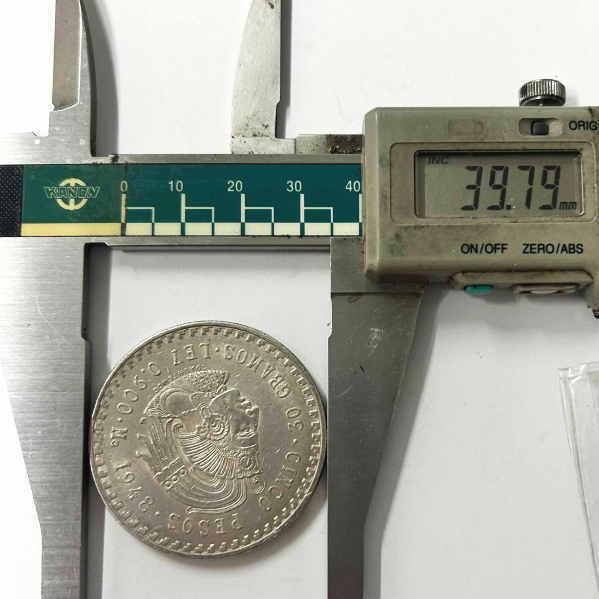 クアウテモック王 コイン