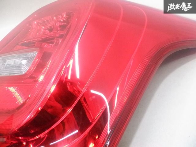 ☆点灯OK☆ スズキ 純正 ZC33S スイフトスポーツ LED テールランプ