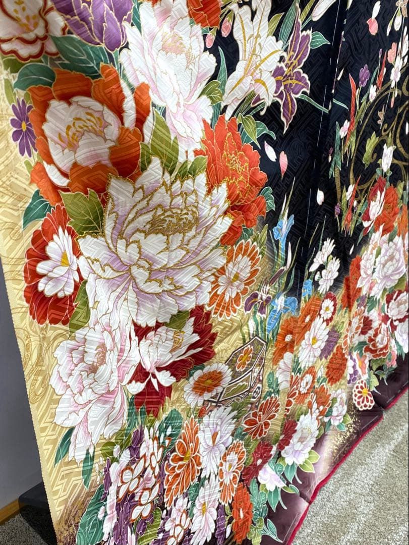 振袖 仮絵羽 京友禅 刺繍 金彩 紋意匠 正絹 未仕立て品 八掛付き FU021