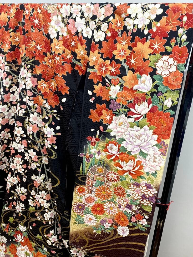 振袖 仮絵羽 京友禅 刺繍 金彩 紋意匠 正絹 未仕立て品 八掛付き FU021