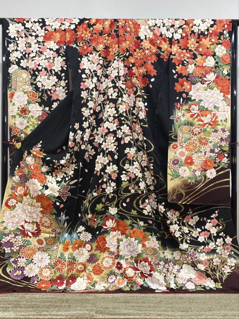 振袖 仮絵羽 京友禅 刺繍 金彩 紋意匠 正絹 未仕立て品 八掛付き FU021