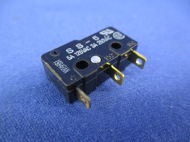 超小形基本スイッチ ピン押ボタン形