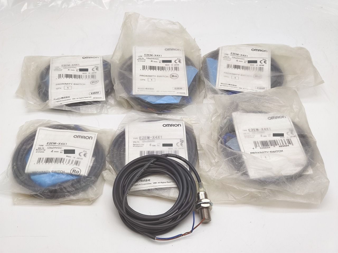 インボイス対応 1点 & 新品6点セット オムロン OMRON E2EM-X4X1 12to24VDC 2m