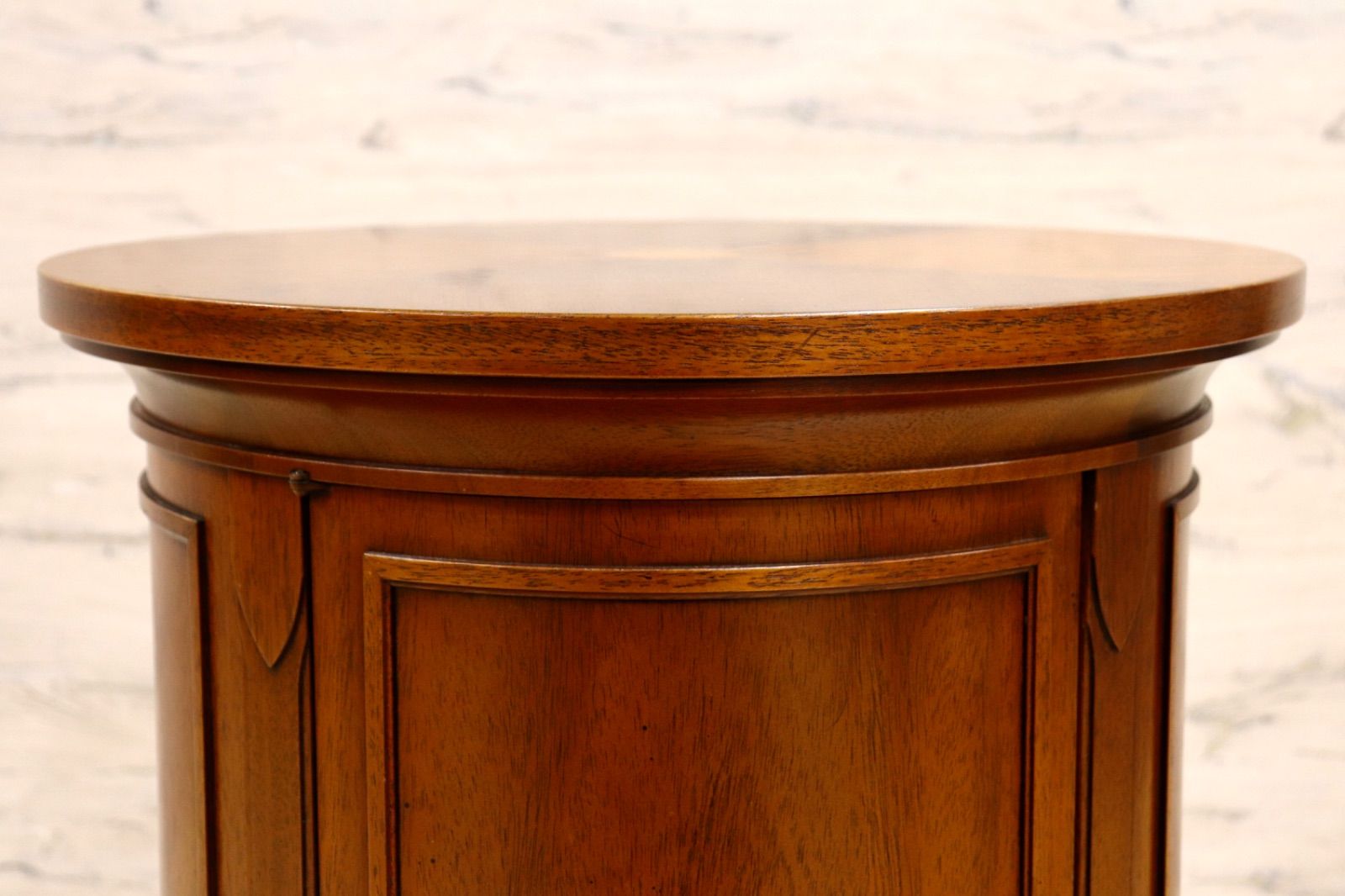 DREXEL HERITAG　ドレクセルヘリテイジ　トライユン　ドラムテーブル GMIK668A○DREXEL HERITAGE / ドレクセルヘリテイジ TRIUNE トライユン