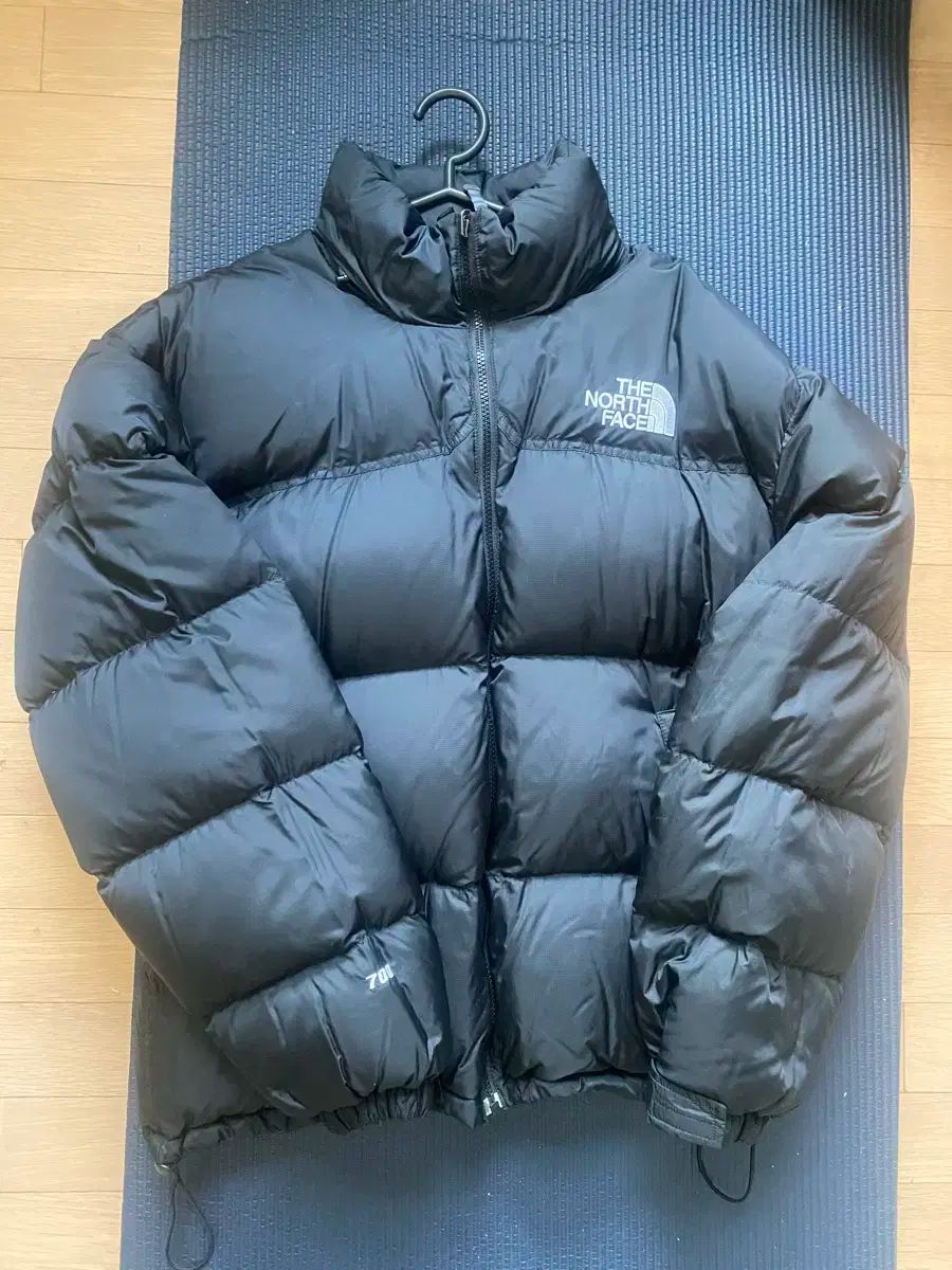 THE NORTH FACE ザノースフェイス 海外モデル Nuptse ヌプシ マット L ラージ