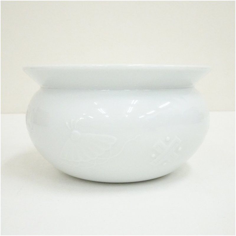 平戸焼 十三代 横石嘉助造 白磁宝尽し建水（共箱） 茶道具 茶道