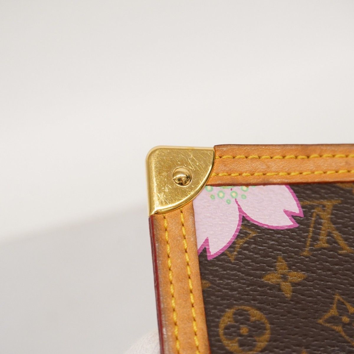 5oe4894】ルイヴィトン 三つ折り長財布 モノグラム・チェリー