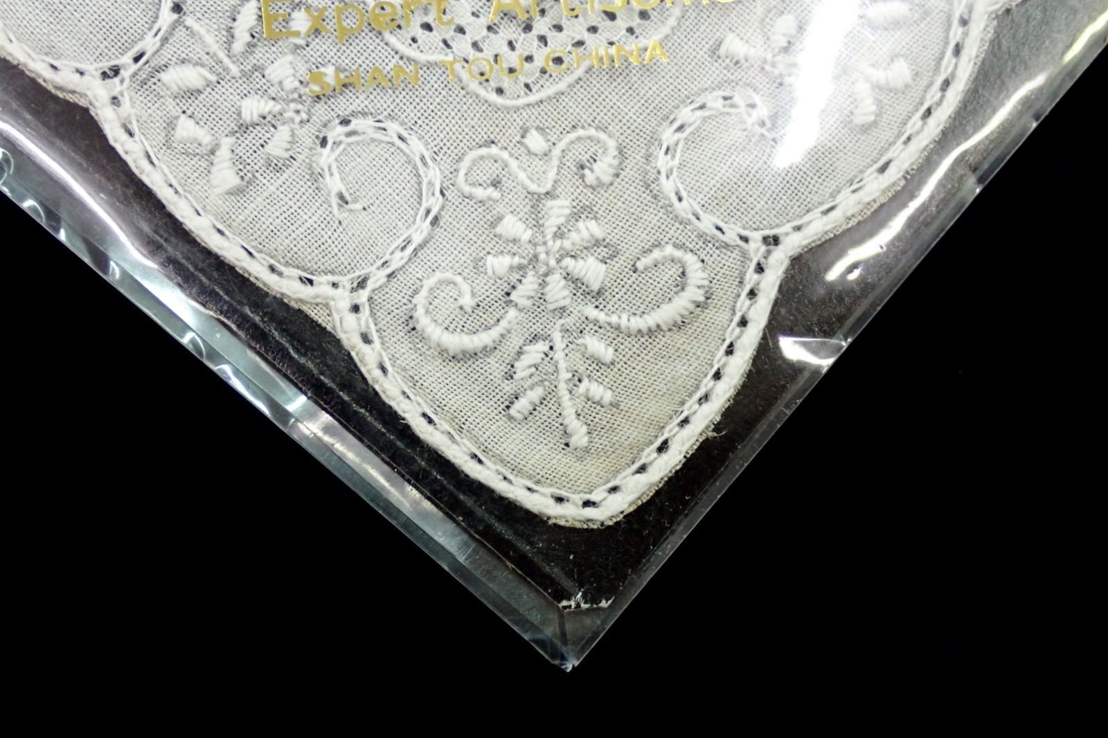 △16 汕頭/スワトウ 刺繍 ハンカチ(約29.5*29.5cm)△SWATOW/花柄/細密