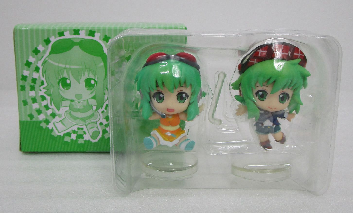 Megpoid GUMI ぺたん娘みにっ ぷちっ娘みにっ フィギュア 2体セット