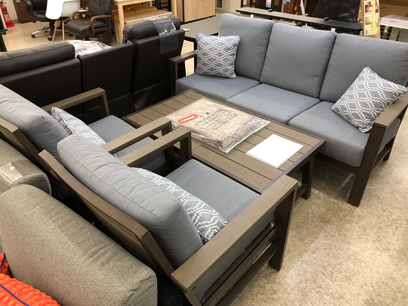 SunVilla サンヴィラ Nichols 屋外用 ソファー 4点セット