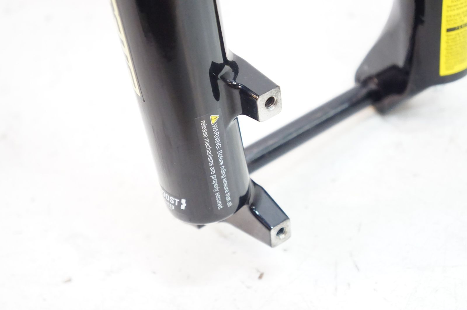 SR SR SUNTOUR 「エスアールサンツアー」 XCM34 BOOST 29インチ