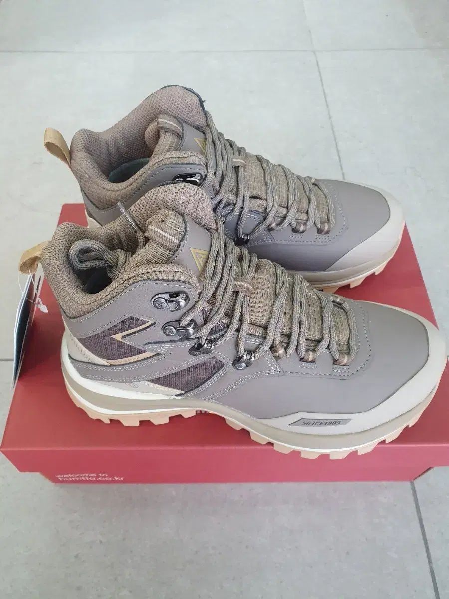 HUMTTO レディース トレッキングシューズ 登山靴 全サイズ